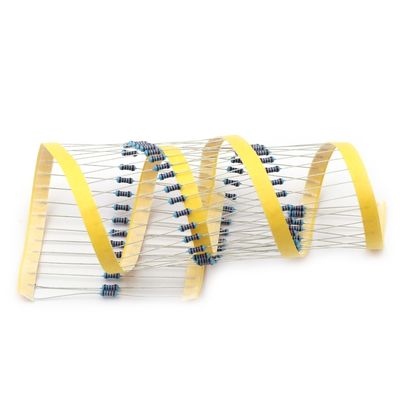 Resistore a film metallico da 1W 8.2r 10r 12r 15r 20r Ohm 5% di tolleranza