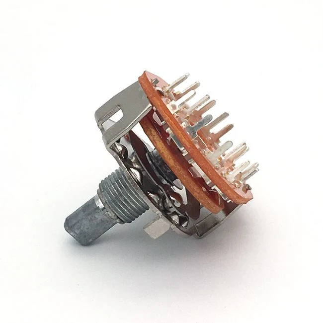 6 mm di diametro dell'albero Interruttori rotanti per applicazioni pesanti Torsione di rotazione 3kgf.cm Max 5